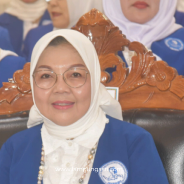 Anggota Komisi IV DPRD Provinsi Lampung, Wahrul Fauzi Silalahi, SH. menghadiri acara Pelantikan Pengurus Pusatn Bantuan Hukum (PBH) PERADI Bandar Lampung Masa Jabatan 2025-2028.