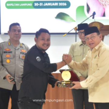 DPRD Lampung Gelar Paripurna, Jawaban Gubernur terhadap Pemandangan Umum Fraksi-fraksi.