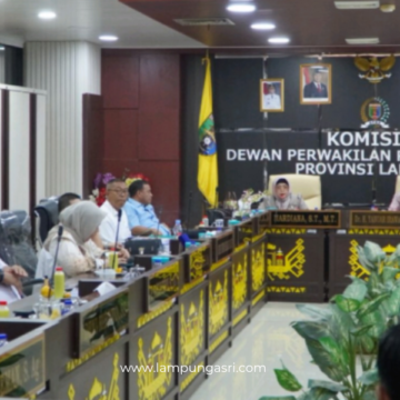 Komisi V Dewan Perwakilan Rakyat Daerah (DPRD) Provinsi Lampung memperkuat fungsi pengawasan terhadap pelaksanaan Penerimaan Peserta Didik Baru (PPDB)