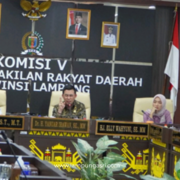 Wahrul Fauzi Silalahi, Pengacara Rakyat Ikut Meriahkan Krakatau Run 2025, Tunjukkan Energi Positif untuk Lampung.