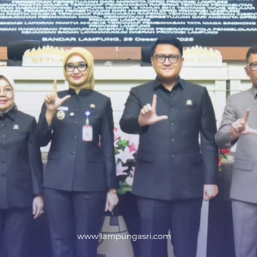 Rapat Paripurna di Ruang Sidang DPRD Provinsi Lampung.
