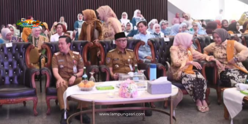 Wakil Ketua III DPRD Provinsi Lampung, Maulidah Zauroh, menghadiri Puncak Peringatan Hari Ibu (PHI) ke-97 Tahun 2025 Provinsi Lampung yang diselenggarakan di Mahan Agung