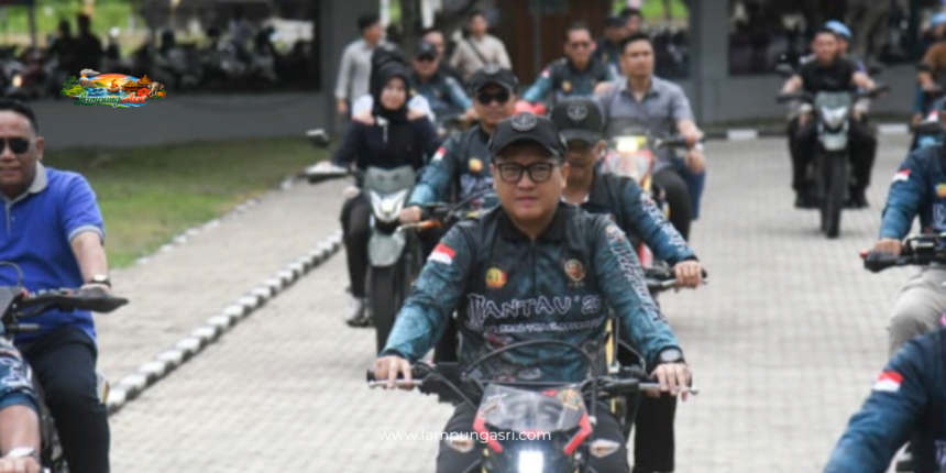 Ketua DPRD Provinsi Lampung, Ahmad Giri Akbar, menghadiri rangkaian kegiatan dalam rangka Peringatan Hari Ulang Tahun (HUT) Ke-80 Korps Marinir