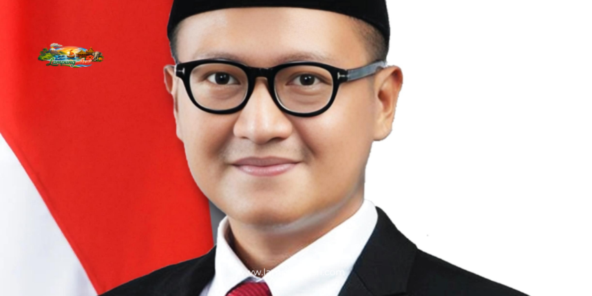 image Ketua DPRD Provinsi Lampung Bapak Ahmad Giri Akbar, SE., M.B.A dan Ketua Fraksi – fraksi serta Sekretaris DPRD Provinsi Lampung menghadiri Acara Pelantikan dan Pengambilan Sumpah Jabatan Bupati Pesawaran Ibu Nanda Indira dan Wakil Bupati Pesawaran