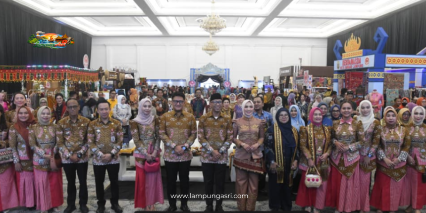 DPRD Provinsi Lampung menghadiri pembukaan Pameran Kriya Jemari 2025